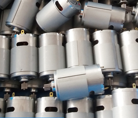 Shanghai Yitong mechanical and Electrical Technology Co., Ltd. provides DC motor to Essen import and export company for export to the United States